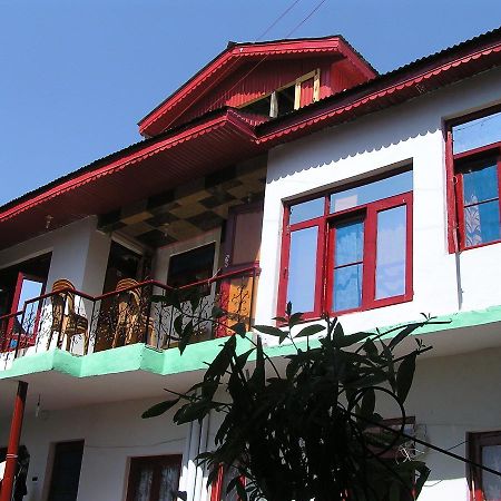 Howrah Guest House Срінагар Екстер'єр фото