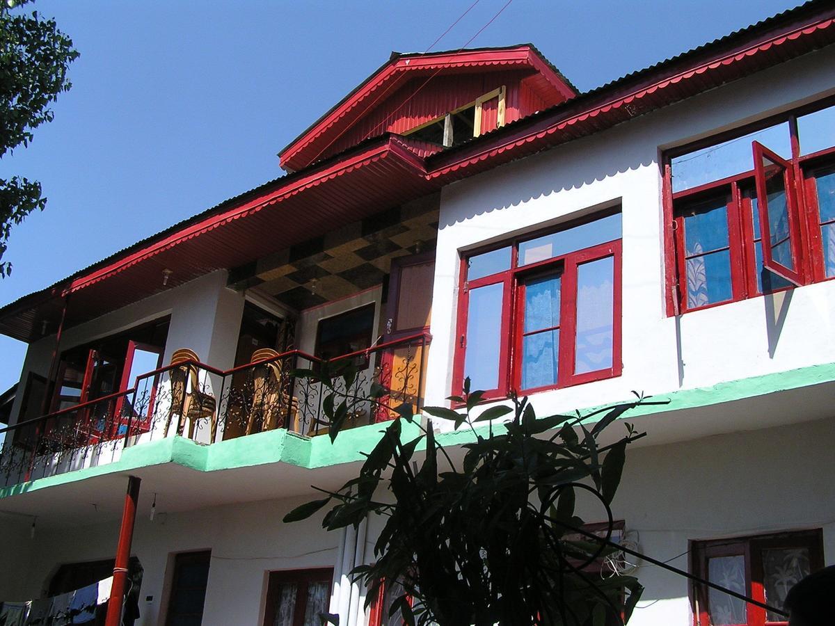 Howrah Guest House Срінагар Екстер'єр фото